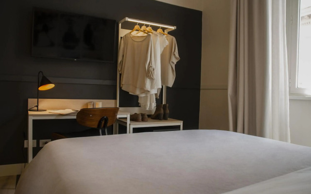 Room Select Via Veneto