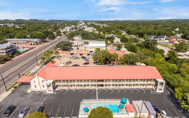 Super 8 by Wyndham Fredericksburg