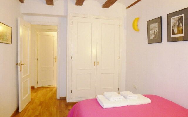 SingularStays Almudin