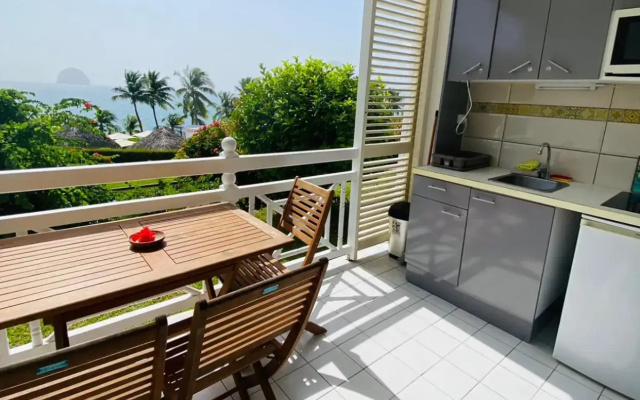 Studio 2/4 personnes avec vue mer & piscine - Résidence Marinotel