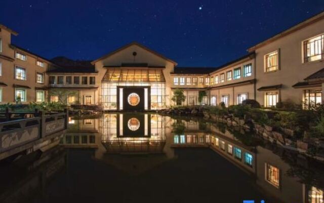 Yinying Mountain Villa