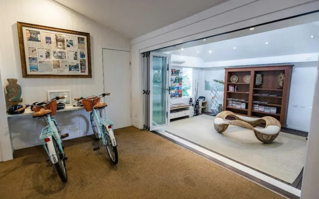 The Reef House Adults Retreat
