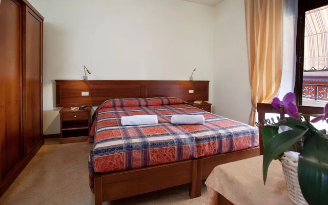 Hotel Lory