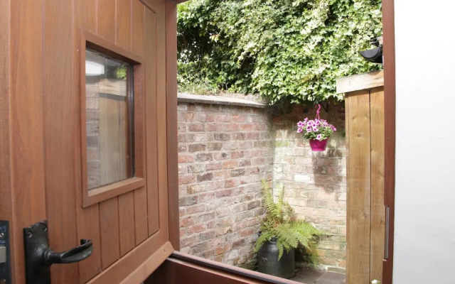 Wattle Cottage