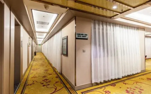 Lancang Gaodeng Hotel