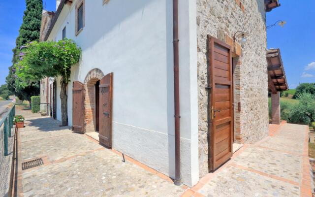 TR-G148-LSEG66CT · Orvieto Country House - Two Bedroom House