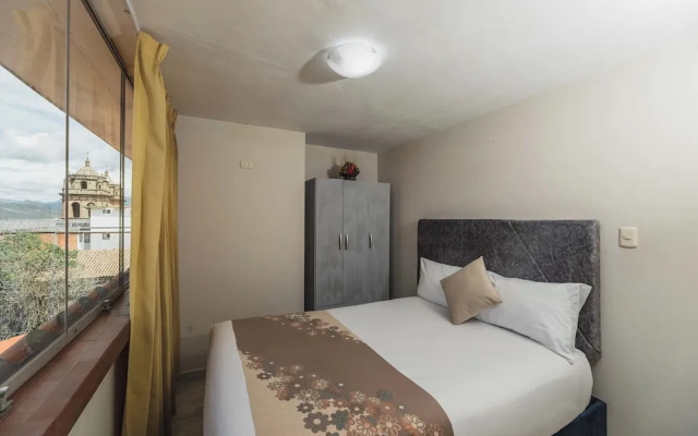 San Pedro Apartments