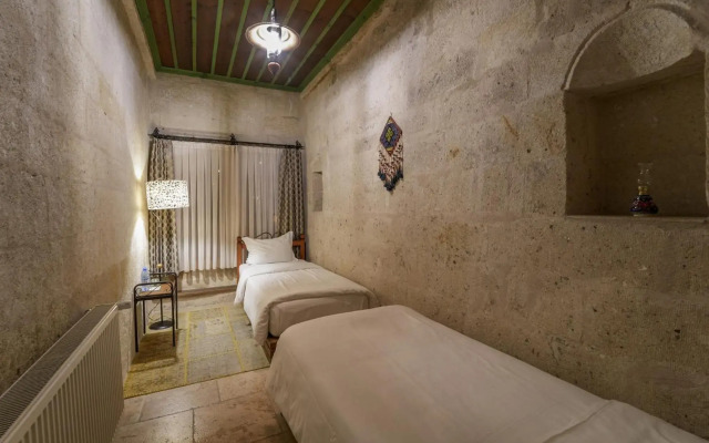 Tekkaya Cave Hotel
