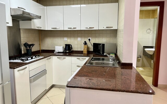 SuperHost - Dazzling Marina Views From This Diamond Apartment