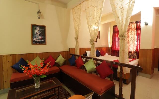 OYO 3571 Hotel Vajrakila