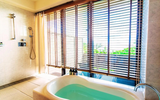 LiVEMAX AMMS CanNa Resort Villa
