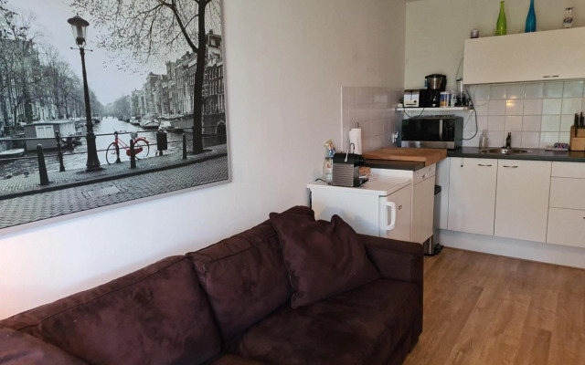 Royale en schone accommodatie met dakterras