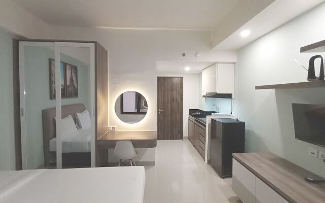 Relaxing Studio At 5Th Floor Altuz Seturan Yogyakarta Apartment
