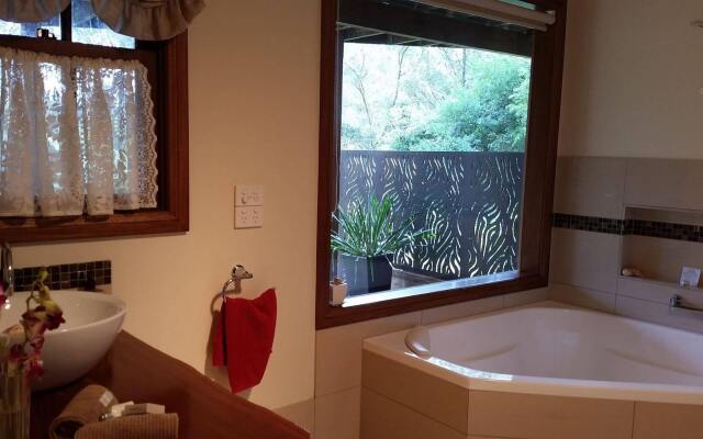 Bellbird Cottage B&B