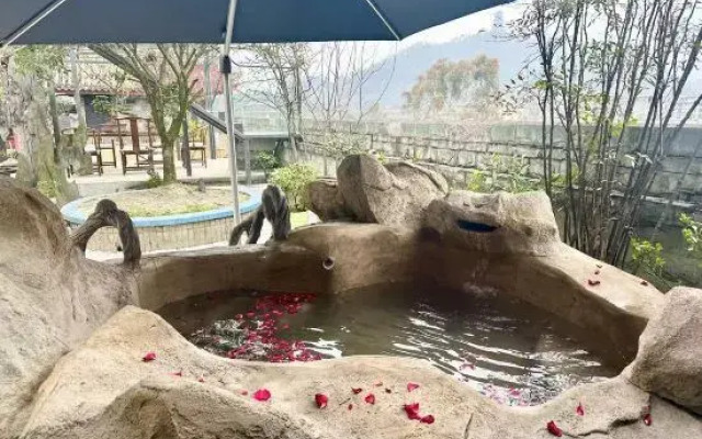 Years of Mountain Residence Hot Spring Hotel