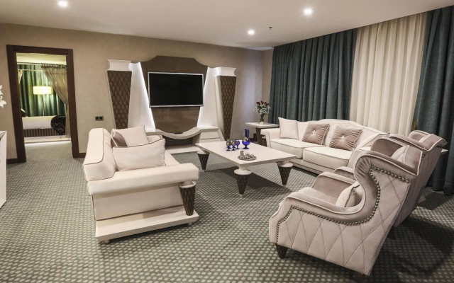 Nevali Hotel