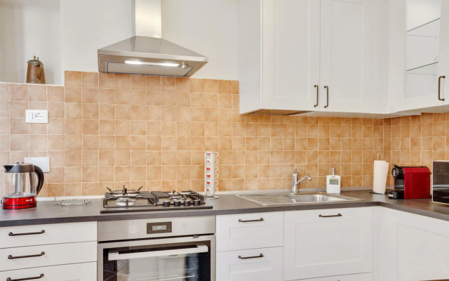 Keith Haring Cozy Apartment