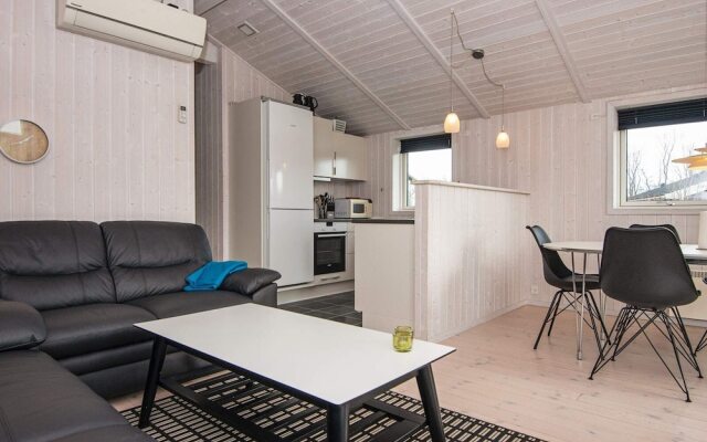 6 Person Holiday Home in Juelsminde-by Traum