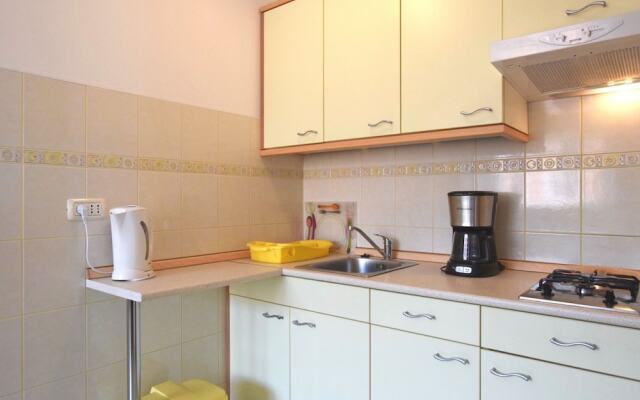 Modern Apartment in Pula With Swimming Pool