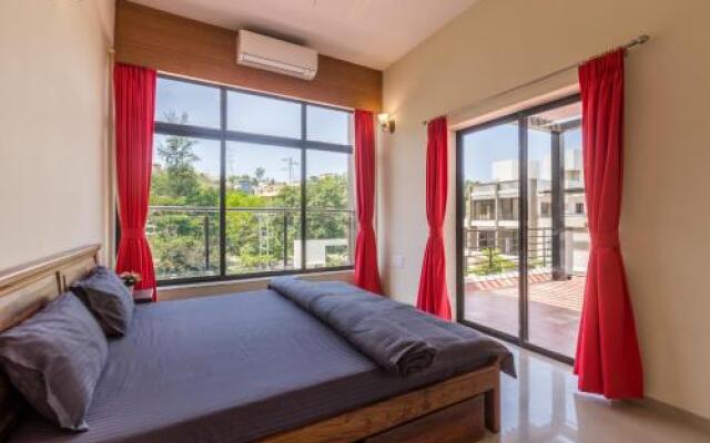 Greenwoods Six by Vista Rooms