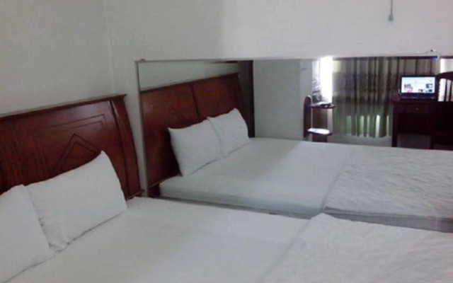 Song Xanh Hotel near SECC - FV