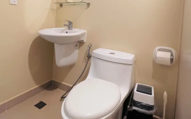 Hubomoto Avida Suites