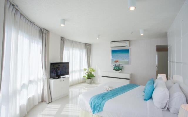 Royal Pavilion Hua Hin Hotel
