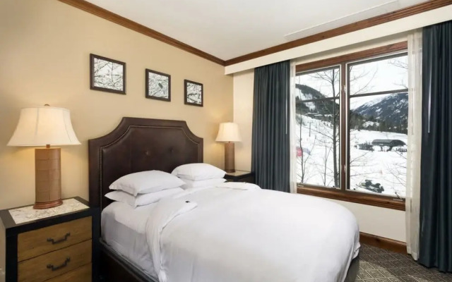 Aspen Ritz Carlton 3 bed Premier 02