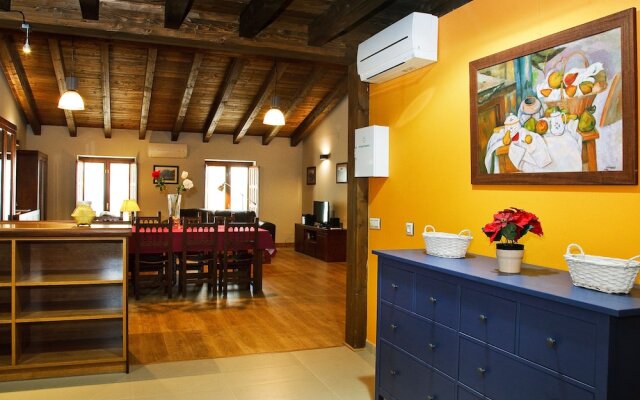 Casa Del Vino