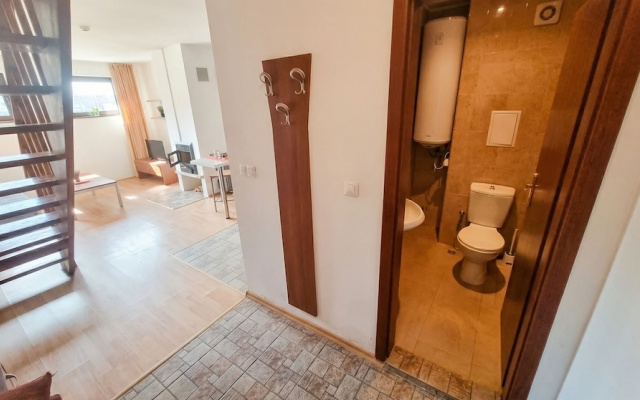 1 Bright Two Floor Apartment
