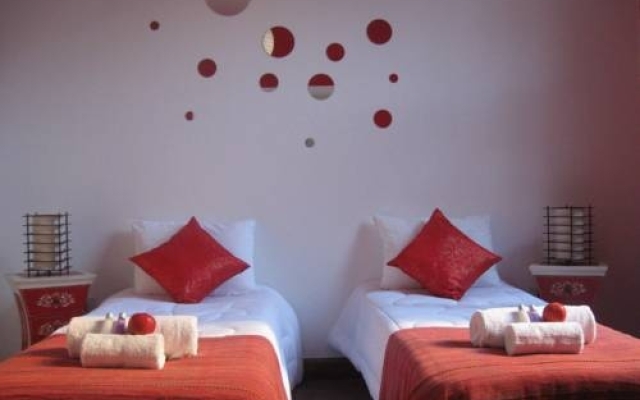 Reyna Violeta Bed & Breakfast