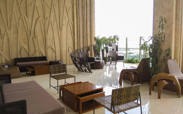 Spacious 2BR Springhill Terrace Apartment