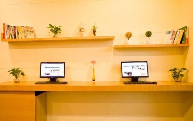 7 Days Inn Meizhou Jiadeli Branch