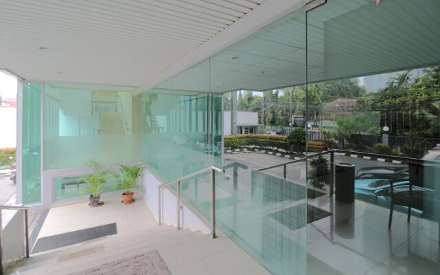 Airy Kuningan Karet Pedurenan 41 Jakarta
