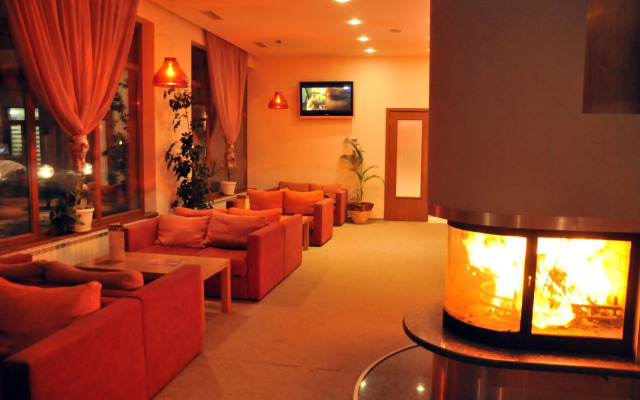 Villa Park Mountain Residence