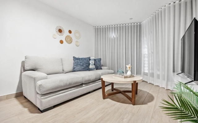 Otium Rentals Vacation Getaway at Casa Elena