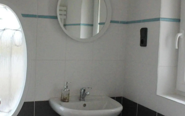 Domek Praha - Zbraslav, u zámku