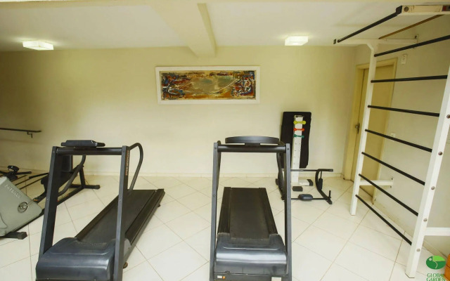 Global Garden Hotel
