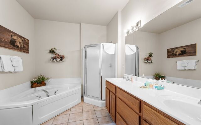 Fairway To Heaven 3 Bedroom Condo by RedAwning