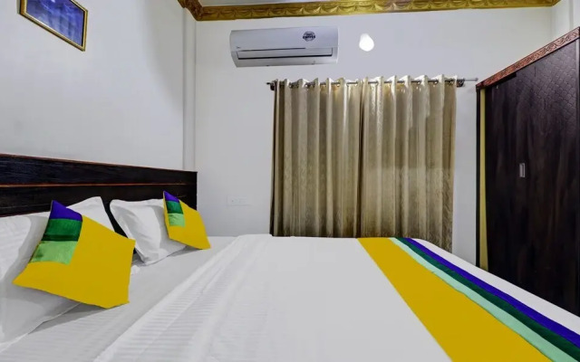 Lee Comfort by Treebo