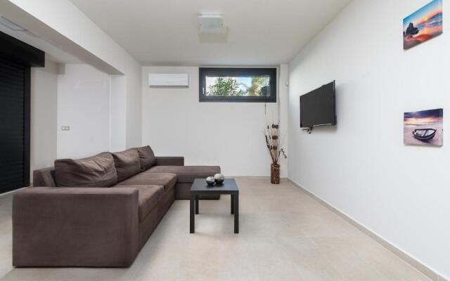 Ixia Breeze 3