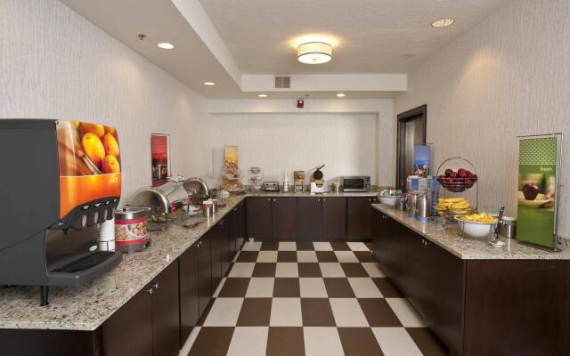 Hampton Inn by Hilton Concord/Bow