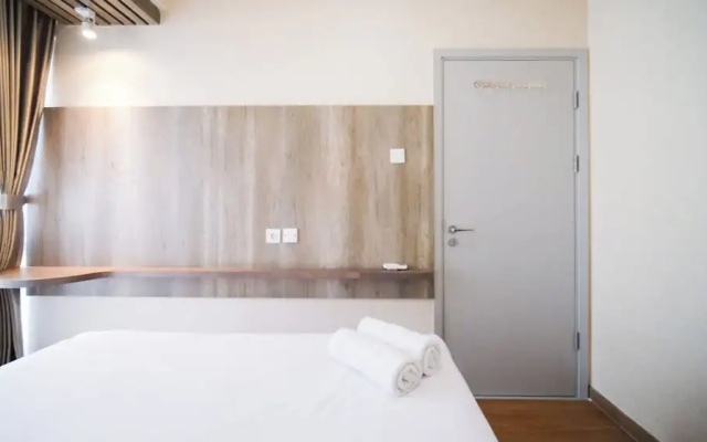 Nice And Comfortable Living 1Br At Grand Sungkono Lagoon Apartment – Guest Rooms – Surabaya