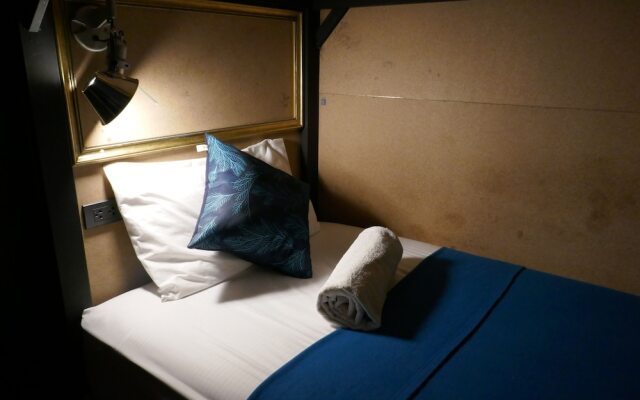 2Street Hostel at Surathani - Adults Only