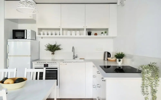 Jaffa Beachfront Studio by Sea N' Rent