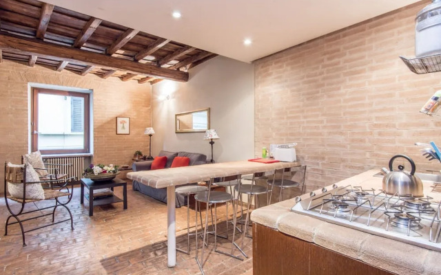 Elegant Campo dei Fiori Roma