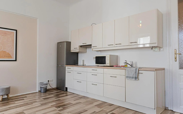 Modern Apartment - Bookable in Lockdown