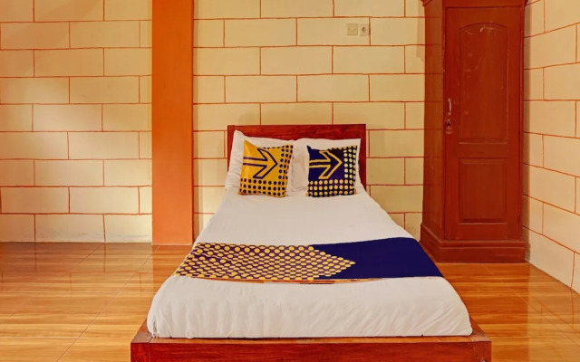 OYO Life 92568 Penginapan Joglo Syariah