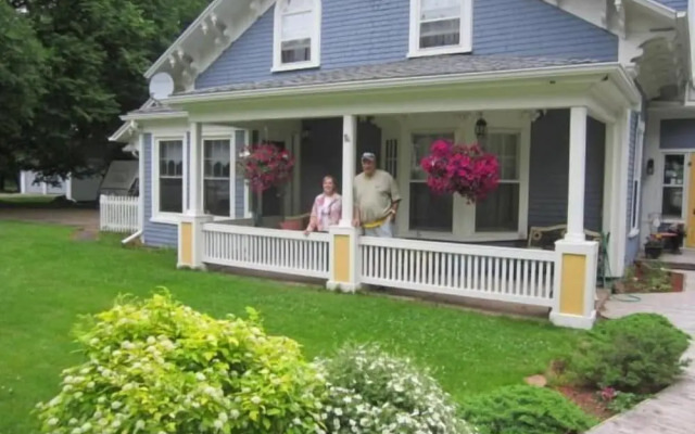 The Dawson House Bed & Breakfast