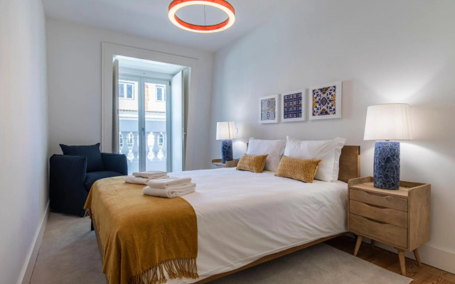 Stunning Apartment in Heart of Lisbon by LovelyStay